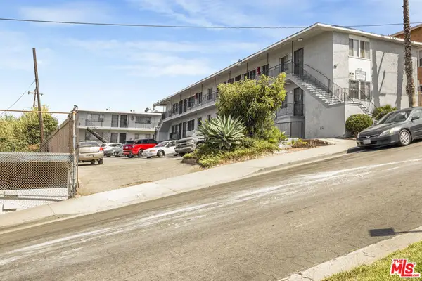 11718 S Budlong Avenue, Los Angeles, CA 90044