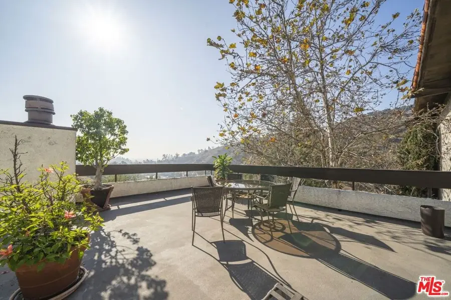 2700 E Cahuenga Boulevard #4121, Los Angeles, CA 90068 - #3