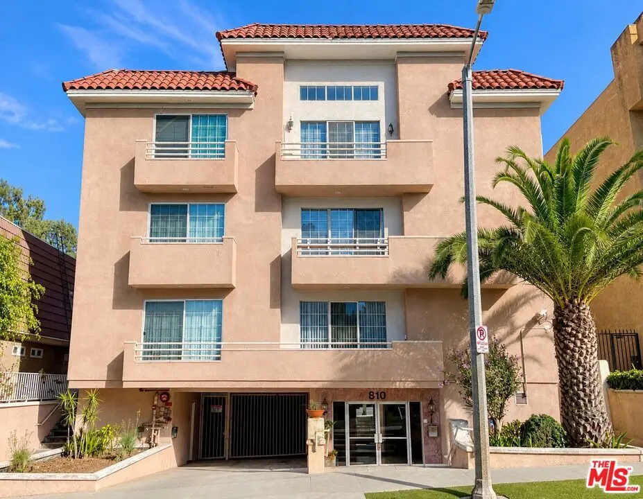 810 S Lucerne Boulevard #203, Los Angeles, CA 90005 - #1