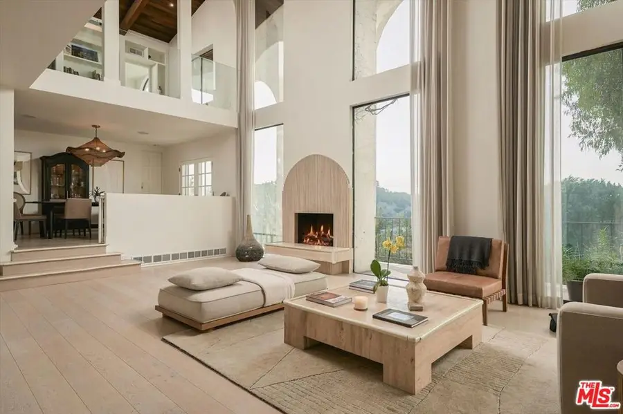 2299 Gloaming Way, Beverly Hills, CA 90210 - #2