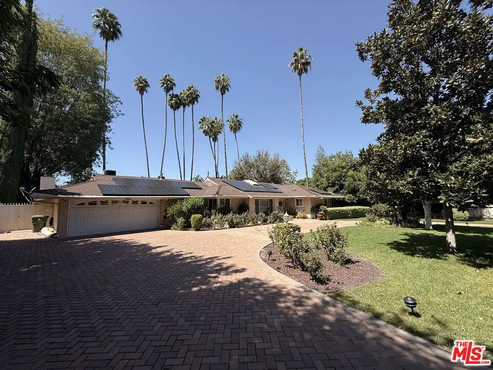 5429 Corbin Avenue, Tarzana, CA 91356 - #1