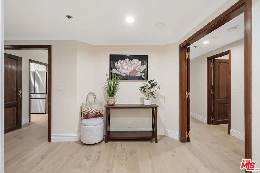 9249 Burton Way #302, Beverly Hills, CA 90210 - #3