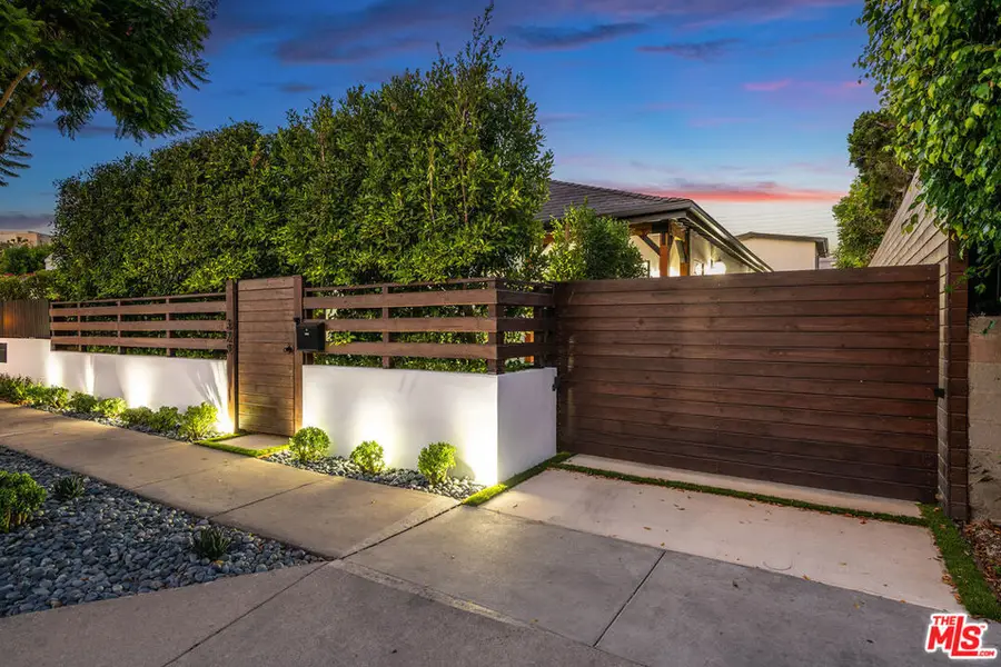 Address Withheld By Seller, West Hollywood, CA 90048 - #3