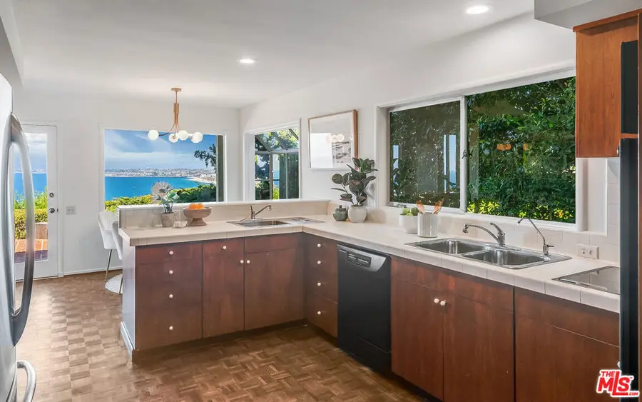 589 Via Del Monte, Palos Verdes Estates, CA 90274 - #3