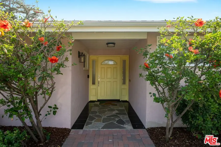 975 Pepperhill Road, Pasadena, CA 91107 - #2