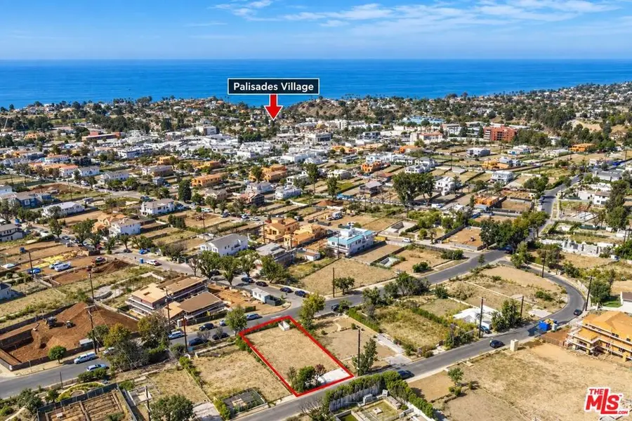 14738 Whitfield Avenue, Pacific Palisades, CA 90272 - #2