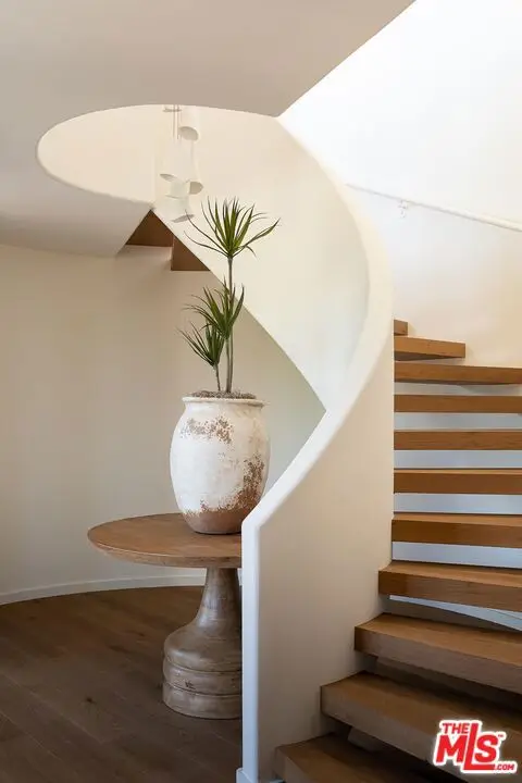3858 Buena Park Drive, Studio City, CA 91604 - #2