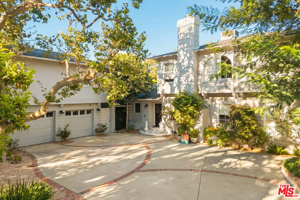 14161 Valley Vista Boulevard, Sherman Oaks, CA 91423 - #1