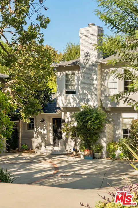 14161 Valley Vista Boulevard, Sherman Oaks, CA 91423 - #2