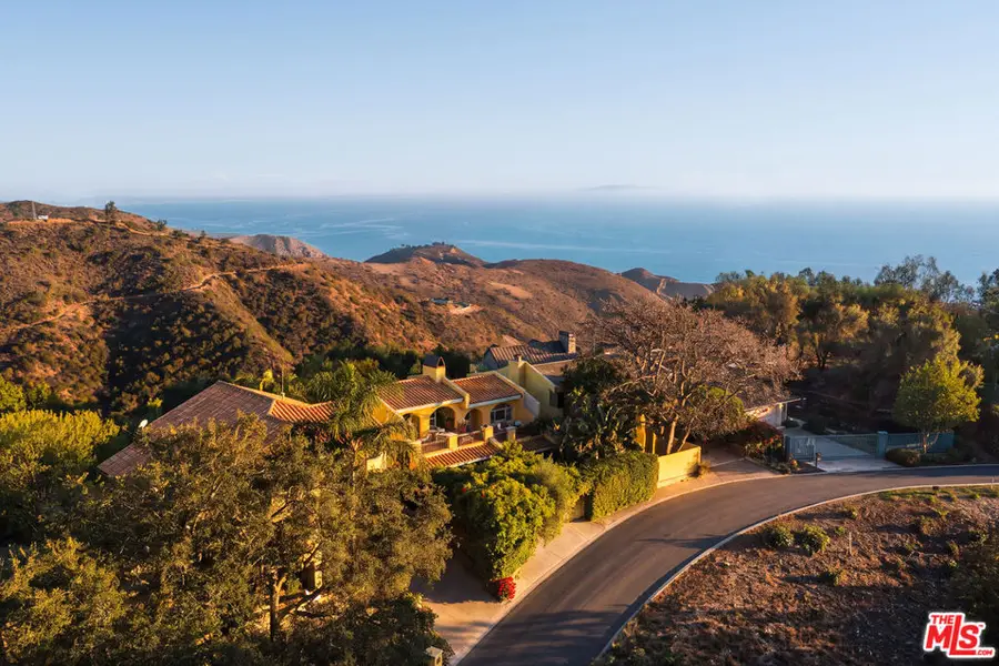 4370 Hillview Drive, Malibu, CA 90265 - #2