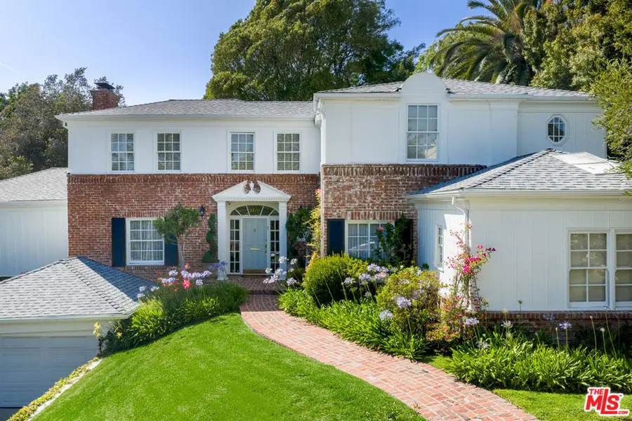 160 Bronwood Avenue, Los Angeles, CA 90049 - #2
