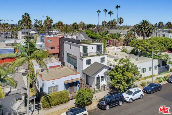 1317 Cabrillo Avenue, Los Angeles, CA 90291