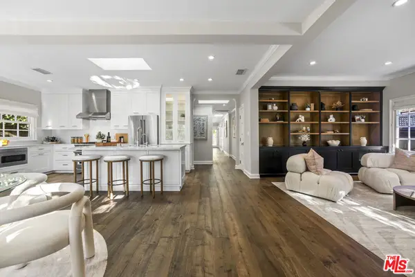 606 N Martel Avenue, Los Angeles, CA 90036