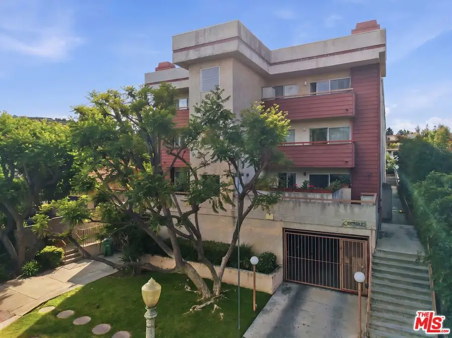 4303 Cedros Avenue, Sherman Oaks, CA 91403 - #3
