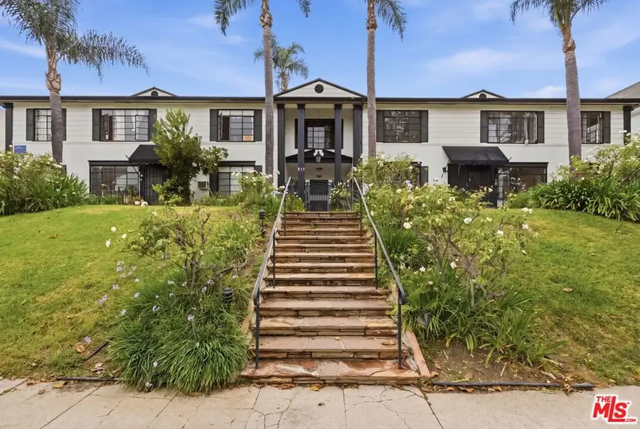 817 S Windsor Boulevard, Los Angeles, CA 90005 - #3