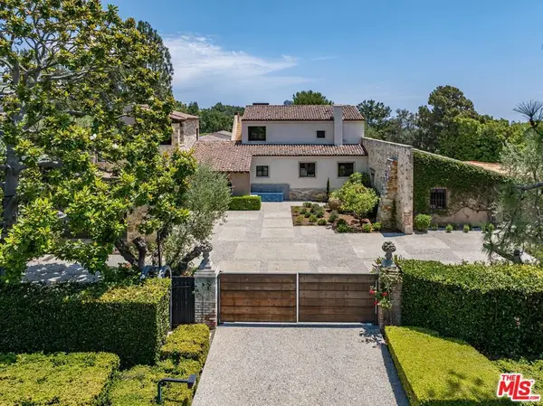 976 N Alpine Drive, Beverly Hills, CA 90210