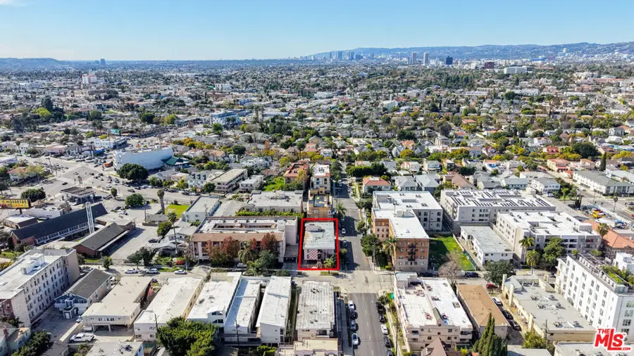 941 S Gramercy Place, Los Angeles, CA 90019 - #2