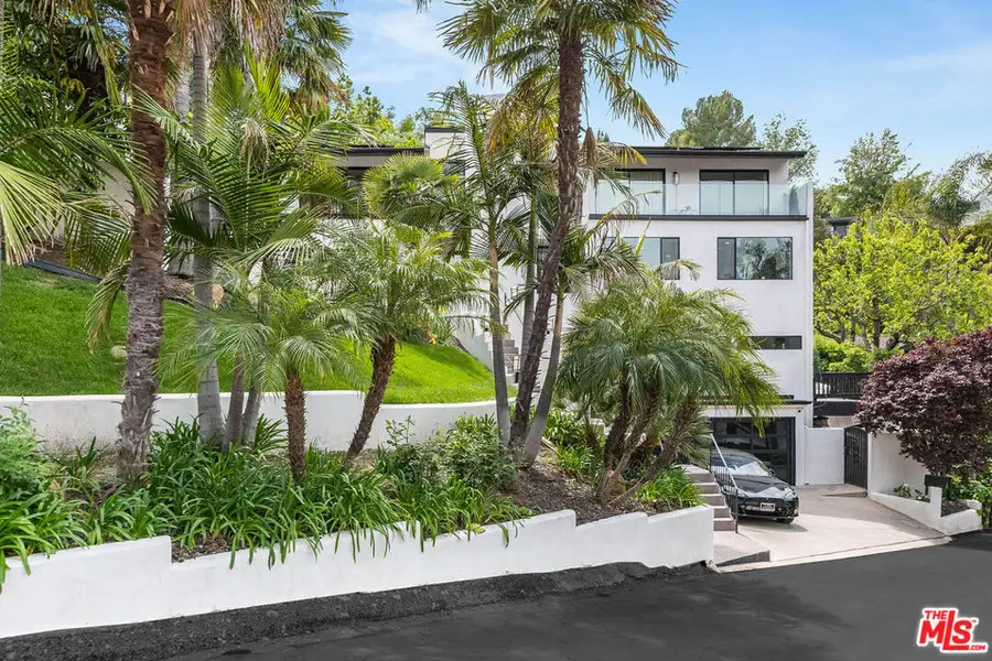 4961 Marmol Drive, Woodland Hills, CA 91364 - #3