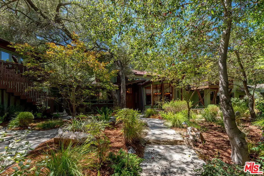 3851 Kingswood Road, Sherman Oaks, CA 91403 - #3