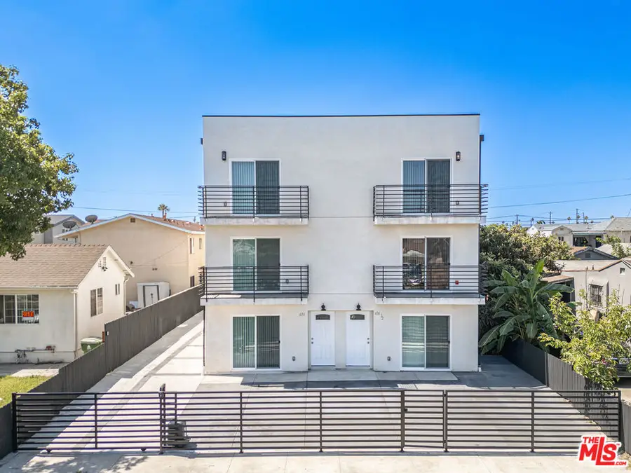 636 W 76th Street, Los Angeles, CA 90044 - #3