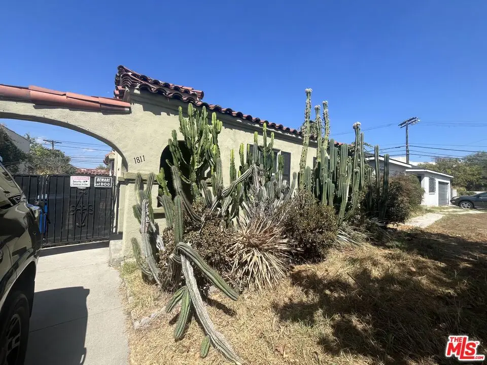 1811 S Burnside Avenue, Los Angeles, CA 90019 - #1