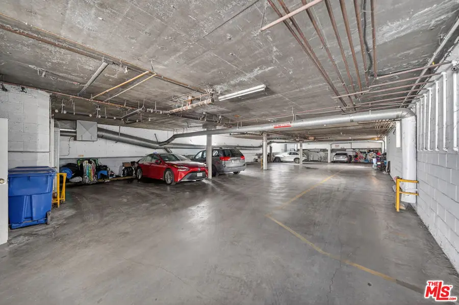 210 S Commonwealth Avenue, Los Angeles, CA 90004 - #3