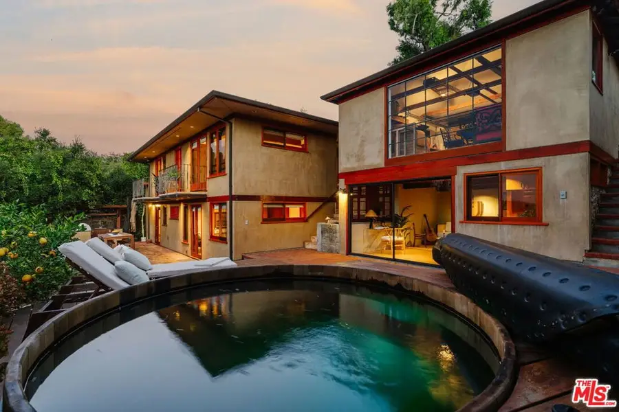 21071 Waveview Drive, Topanga, CA 90290 - #2