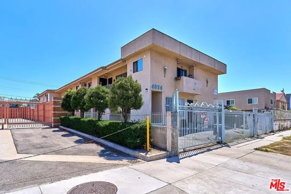4934 Maplewood Avenue, Los Angeles, CA 90004 - #1