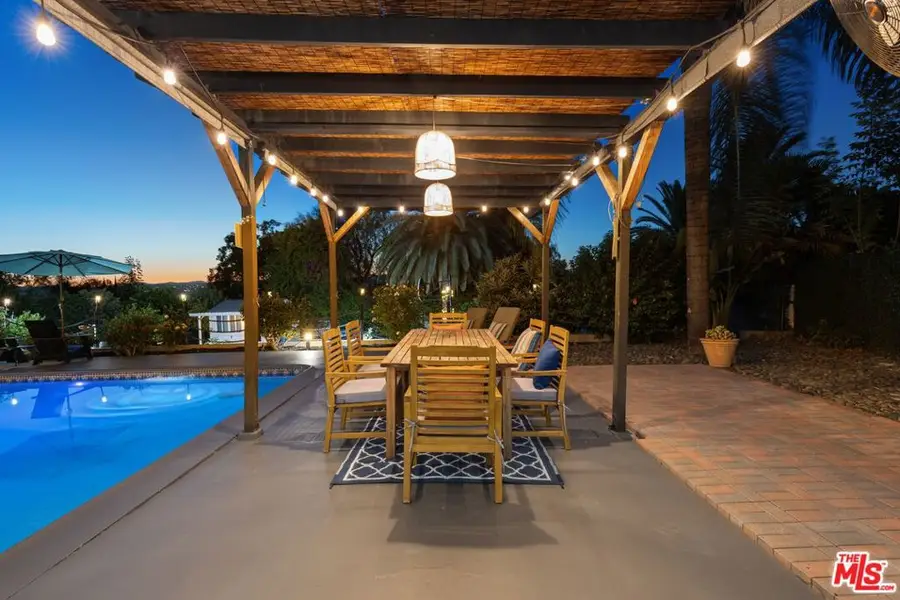 22505 Macfarlane Drive, Woodland Hills, CA 91364 - #3