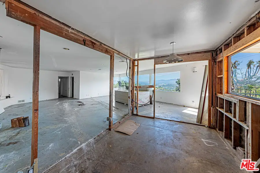 14301 Mulholland Drive, Los Angeles, CA 90077 - #3