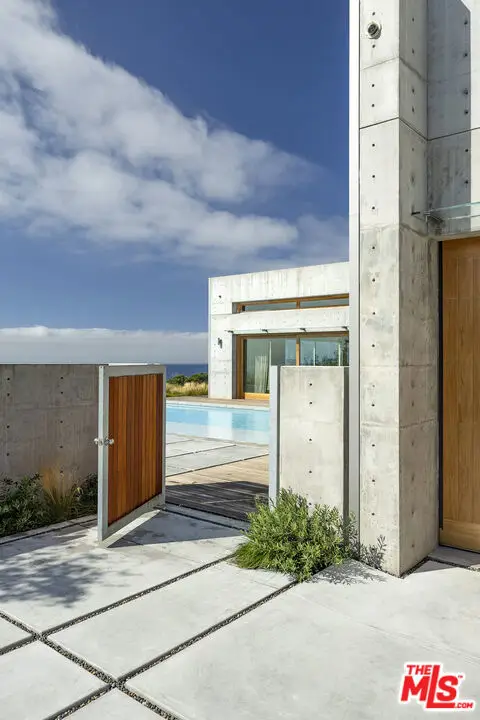 24689 Pacific Coast Highway, Malibu, CA 90265 - #2