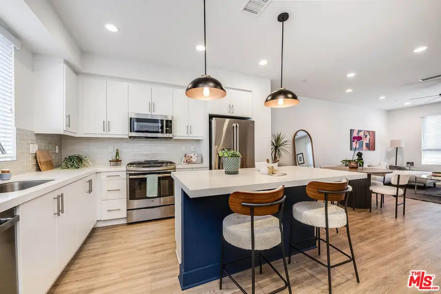 10716 Toluca Court, Toluca Lake, CA 91602 - #2