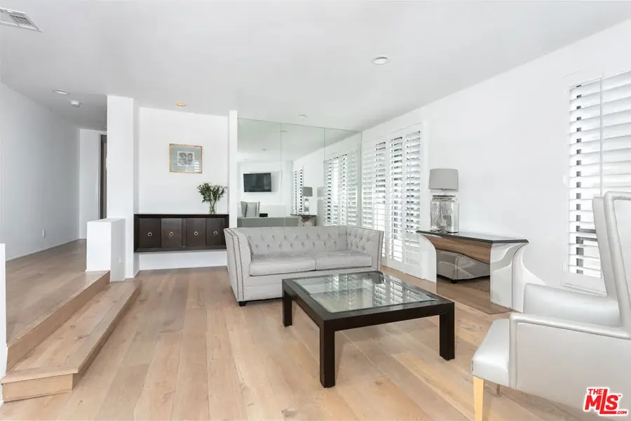 9033 Vista Grande Street #2, West Hollywood, CA 90069 - #3