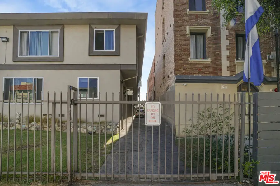 228 S Mariposa Avenue, Los Angeles, CA 90004 - #3