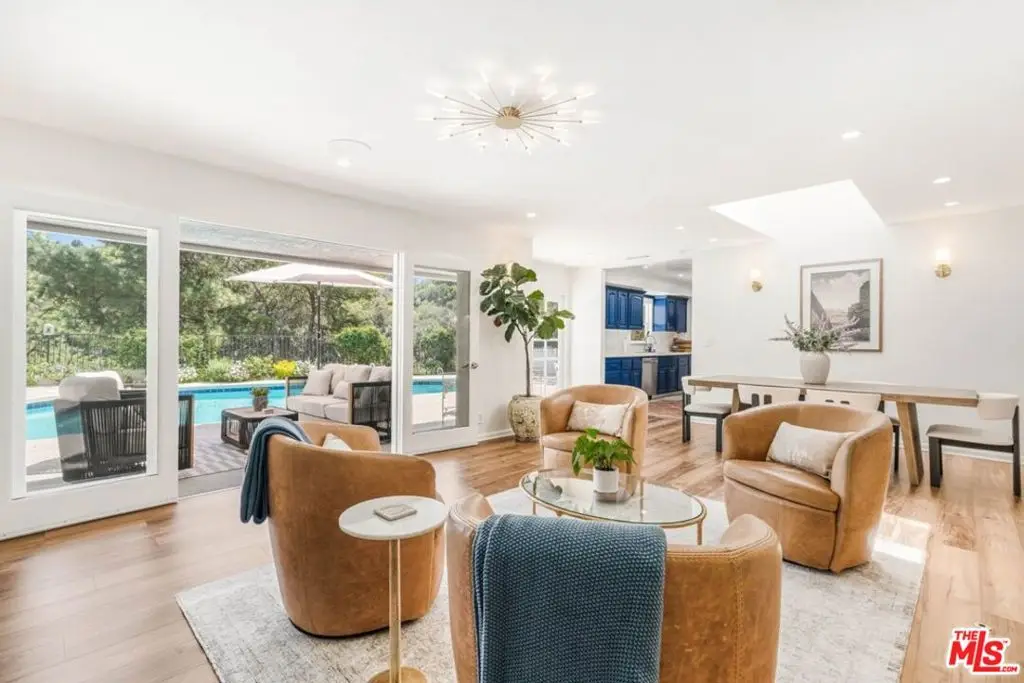 16706 Alginet Place, Encino, CA 91436 - #1