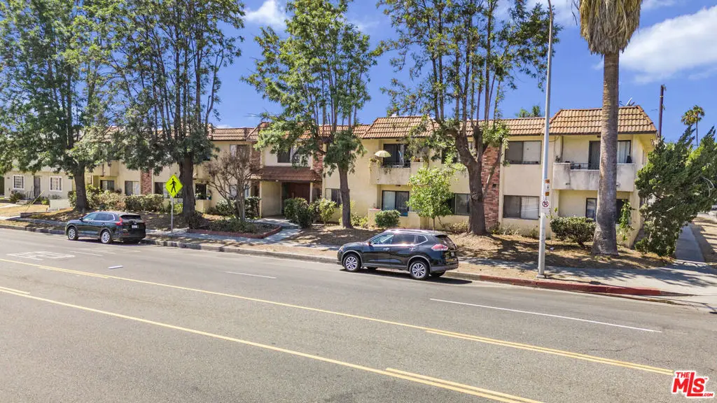 7061 Whitsett Avenue, North Hollywood, CA 91605 - #1
