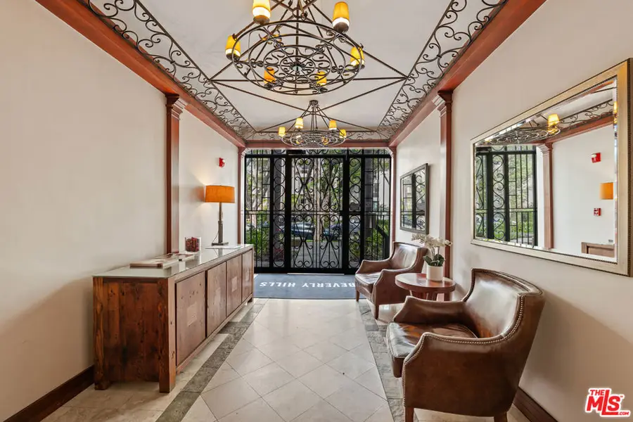 411 N Oakhurst Drive #305, Beverly Hills, CA 90210 - #3