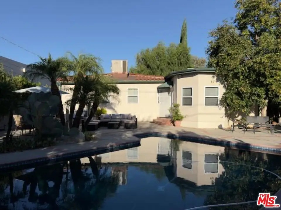 5833 Cahill Avenue, Tarzana, CA 91356 - #1