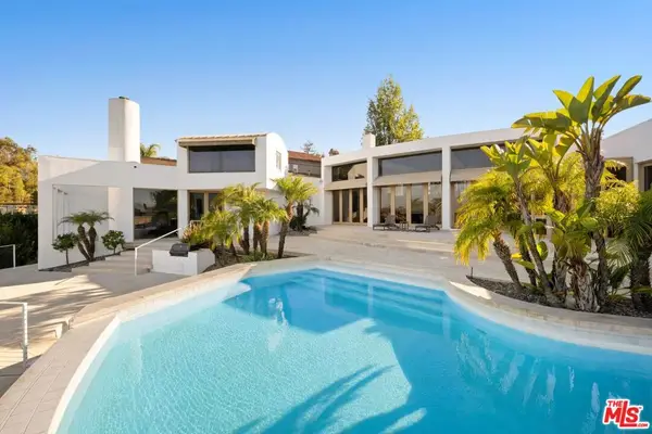 11975 Crest Place, Beverly Hills, CA 90210