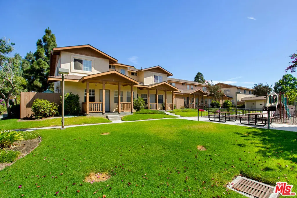 220 Garcia Street, Santa Paula, CA 93060 - #1