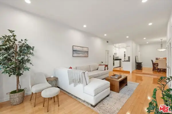 11947 Dorothy Street #203, Los Angeles, CA 90049