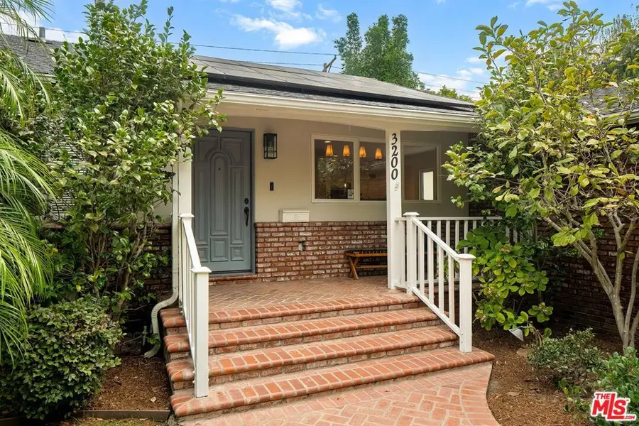3200 Stoner Avenue, Los Angeles, CA 90066 - #3