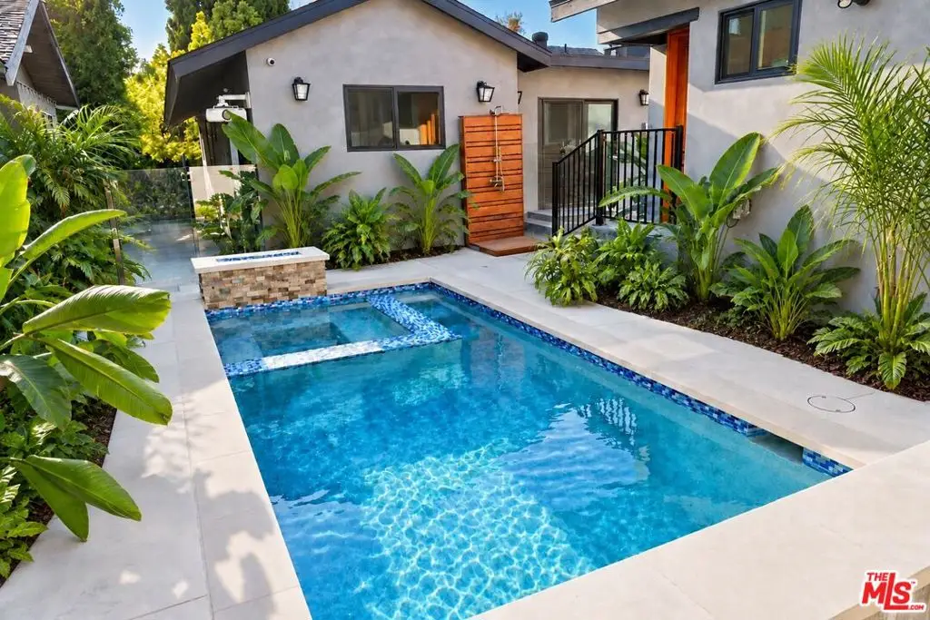 1556 La Baig Ave, Los Angeles, CA 90028 - #1