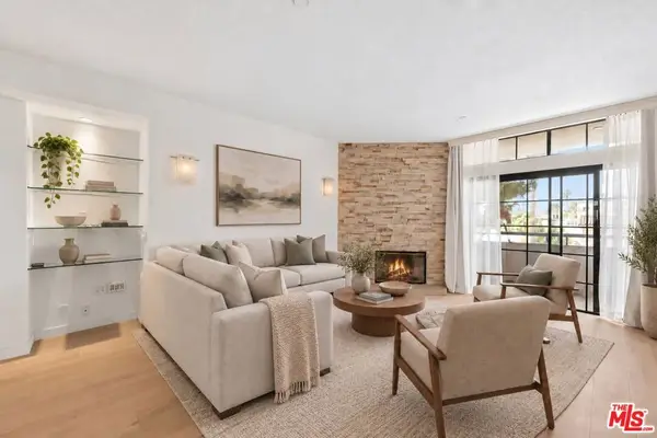 200 N Swall Drive #462, Beverly Hills, CA 90211