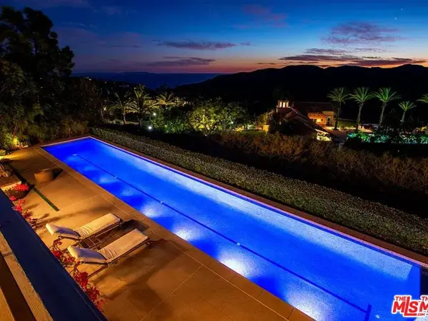 16895 Calle De Sarah, Pacific Palisades, CA 90272