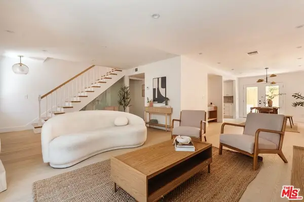 1337 Centinela Avenue #2, Santa Monica, CA 90404