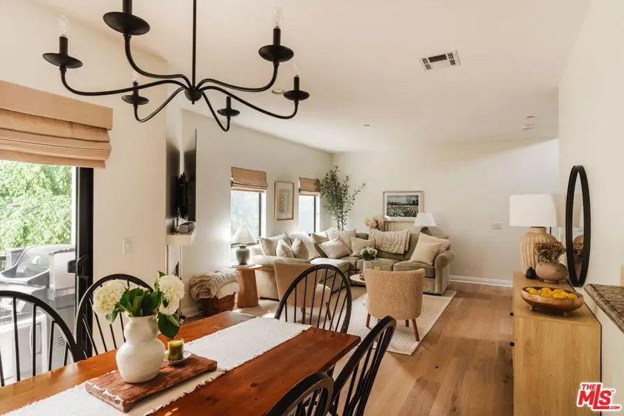 14322 Dickens Street #4, Sherman Oaks, CA 91423 - #3