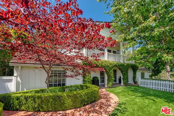 11532 Thurston Circle, Los Angeles, CA 90049