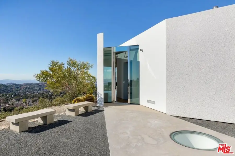 3947 Markridge Road, La Crescenta, CA 91214 - #3