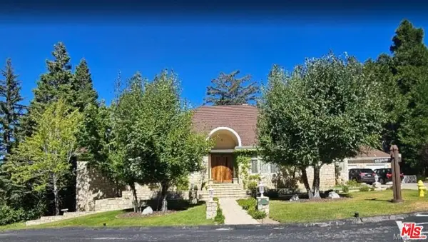 361 Redtail Hawk Lane, Lake Arrowhead, CA 92352
